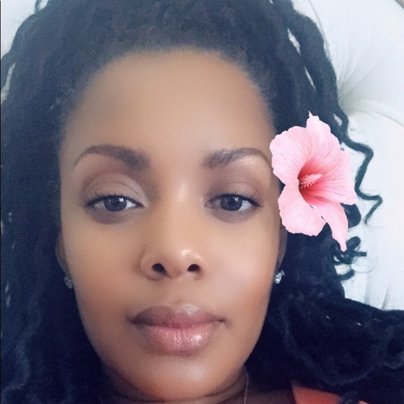 Meet your Posher, Enchantra - Picture 2 of 2